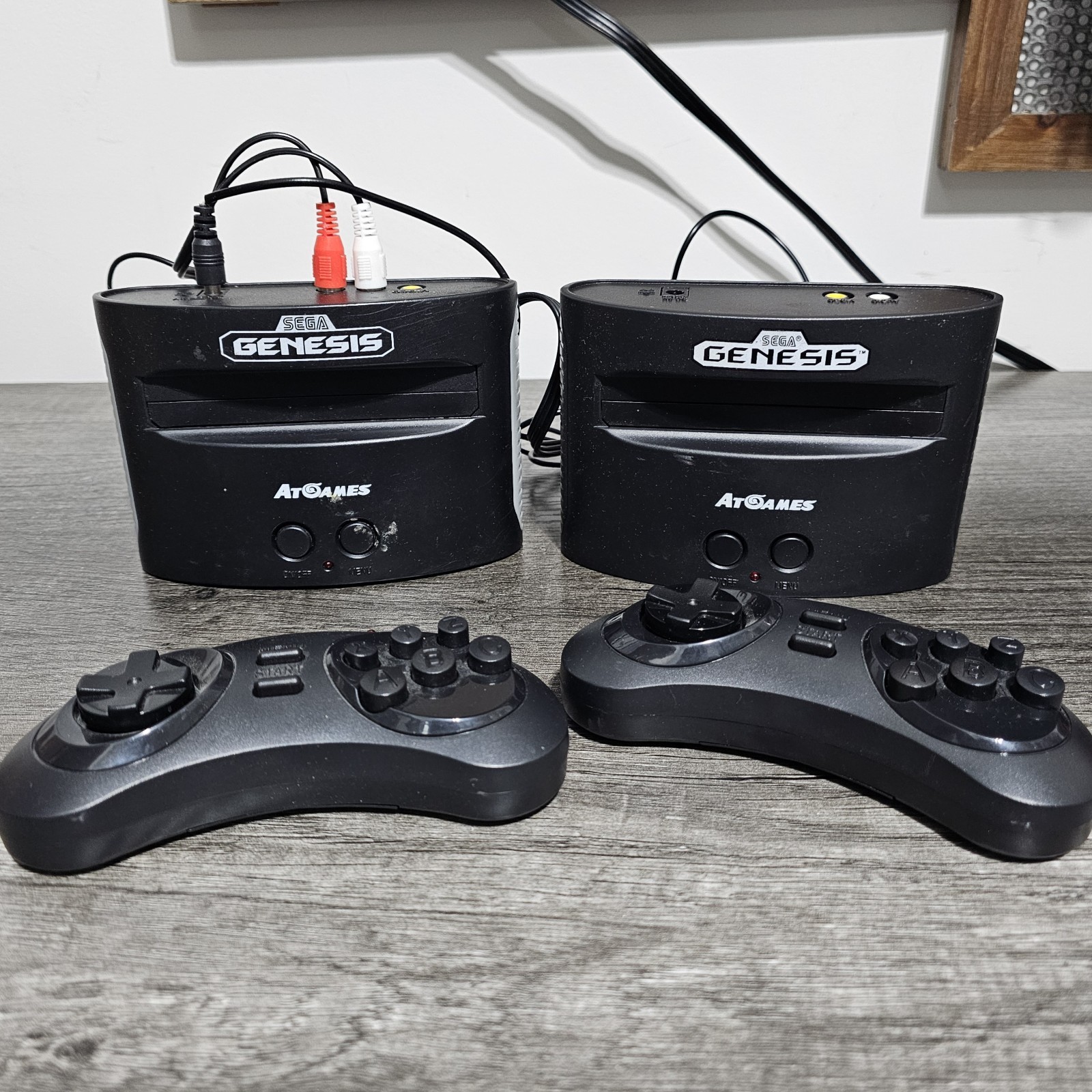 Sega Genesis At Games Video Game Bundle with Games Controllers & Wires Retro Vtg
